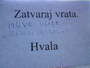 Poruka na vratima Poruka na vratima